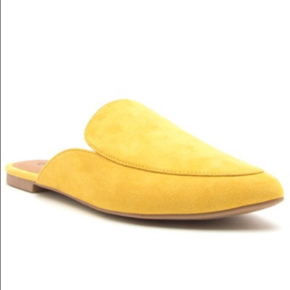 LAST PAIR Yellow Classic Mules in Faux Suede Flats - Picture 7 of 8